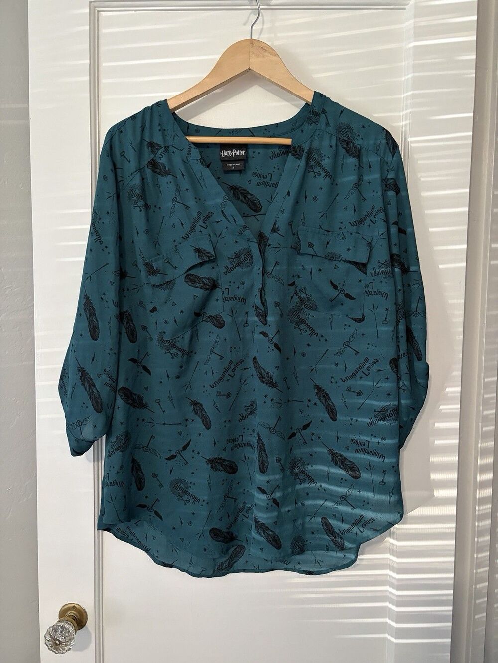 Torrid Harry Potter Harper Georgette Blouse 2 Teal Spell Print Roll Tab Top